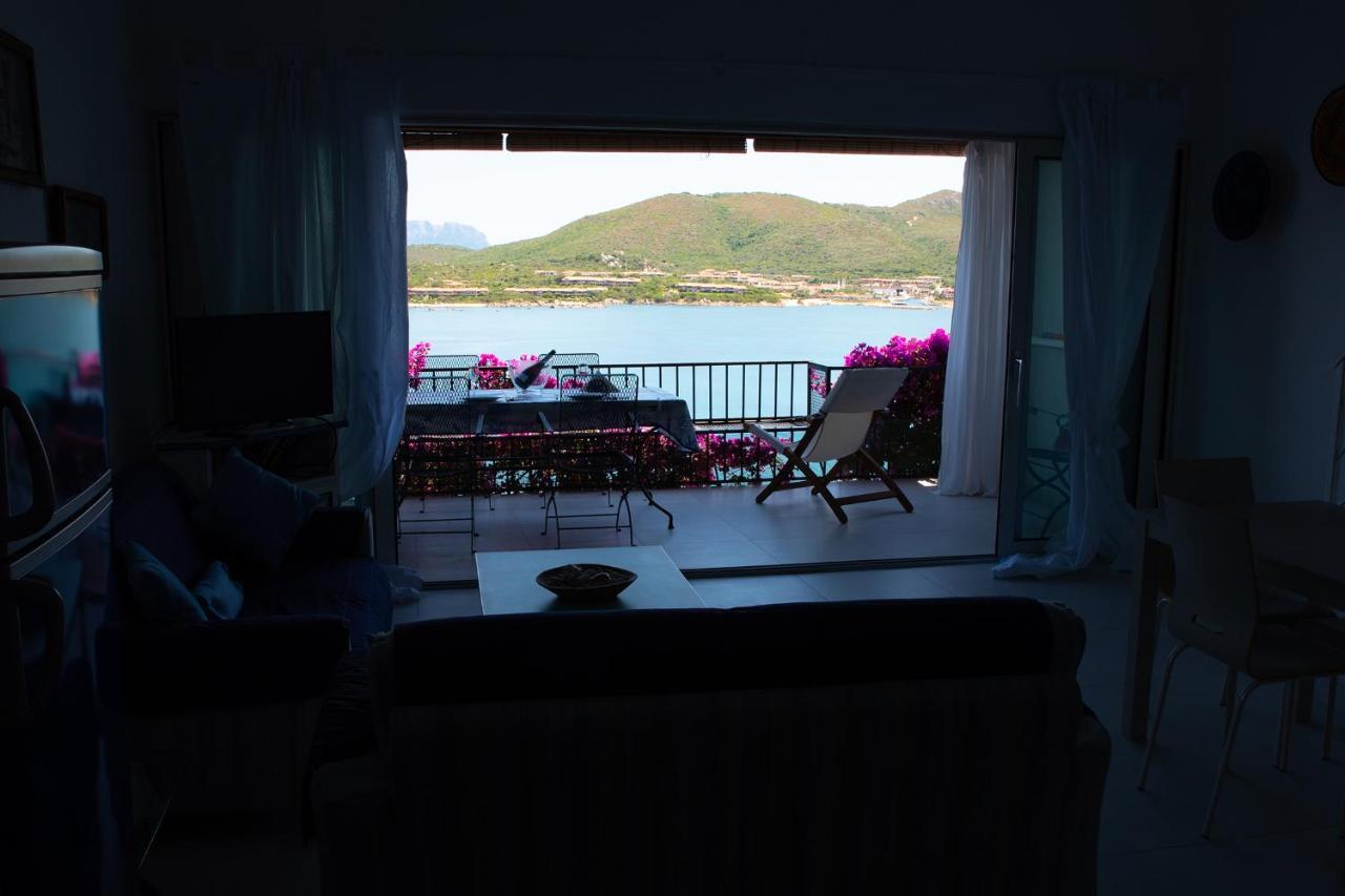 Casa Valery Wonderful Sea View Apartment Порто Ротондо Екстериор снимка